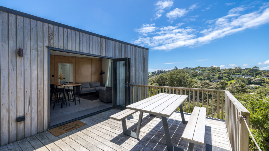 Kiwi Suite Deck
