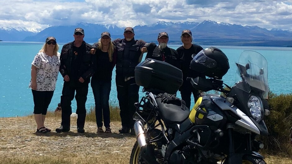 Lake Tekapo providing a beautiful backdrop on a Guided Day Tour with Rideabikenz.