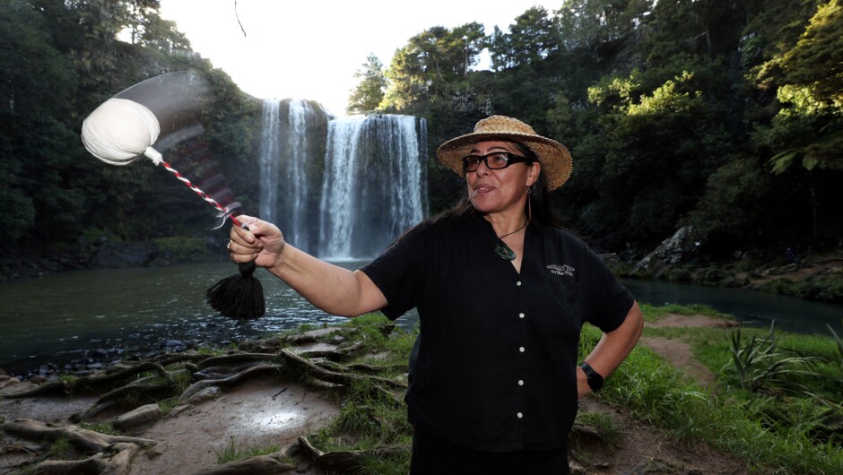 The poi is one of our most loved Māori performing art tools.
