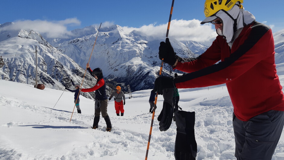 Avalanche Training Course in Arthurs Pass