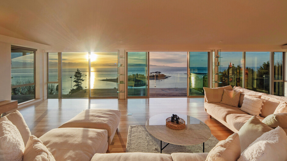 Ocean Horizon - View to Haulashore Island