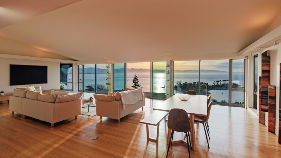 Ocean horizon - Living-Dining area