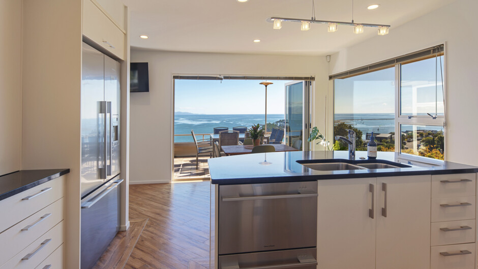 Kitchen to balcony