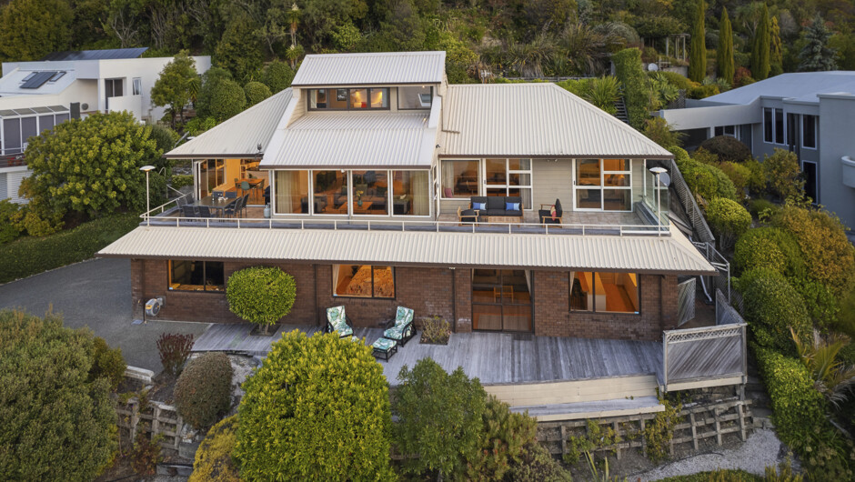 Aquavista - Nelson Waterfront Home