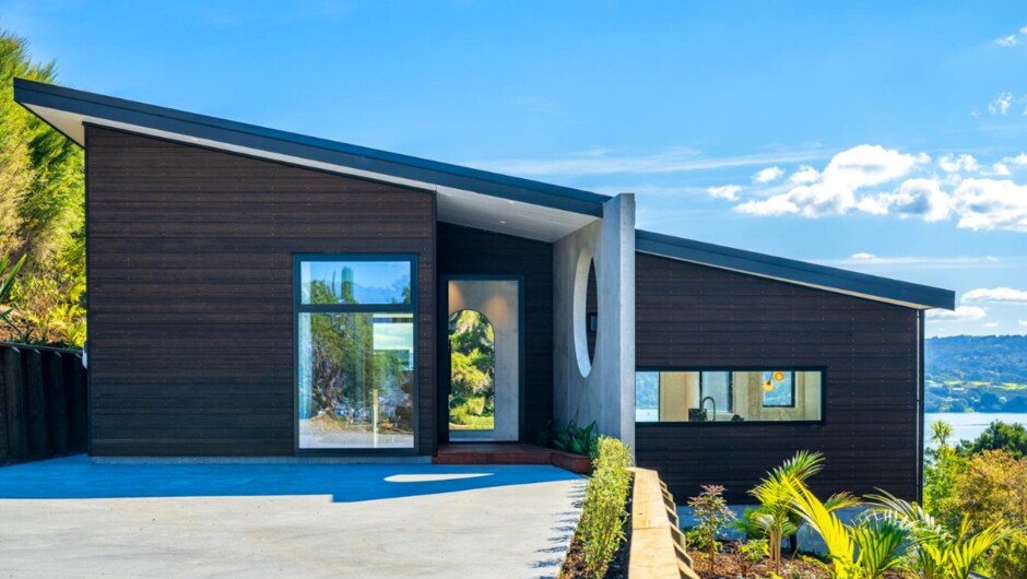Contemporary with class