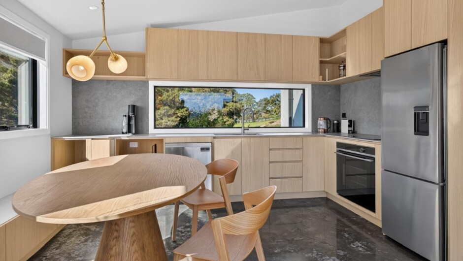 Kitchen and dining at Little Nook