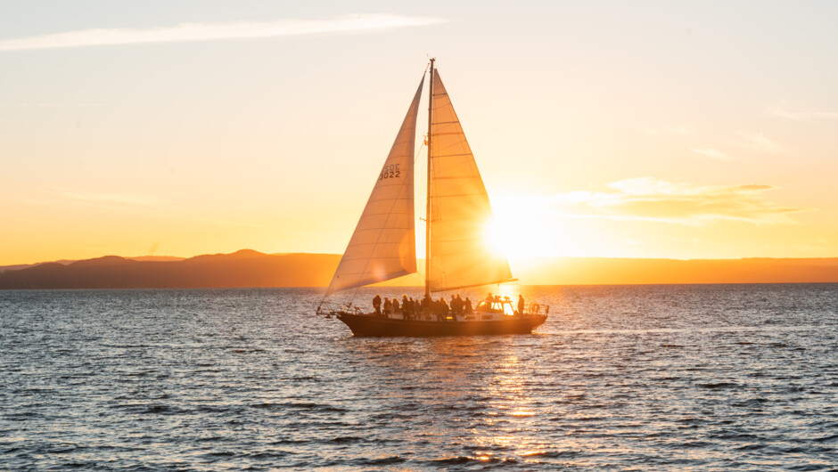 Sunset magic on Lake Taupō