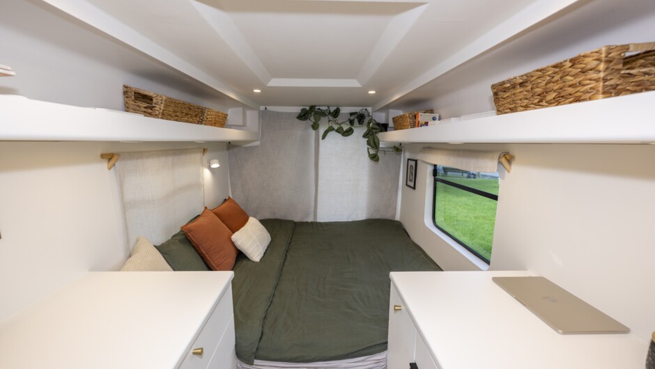 Bed arrangement