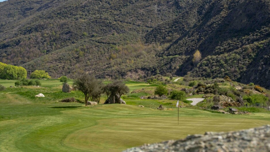9-hole golf course in the stunning Gibbston Valley