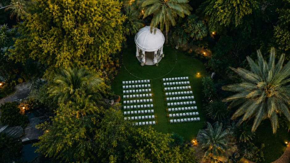 The White Pavilion outdoor wedding ceremony in Auckland