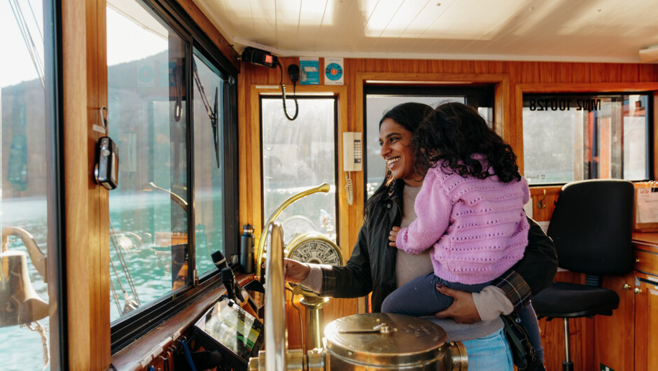 TSS Earnslaw Lake Cruise wheelhouse