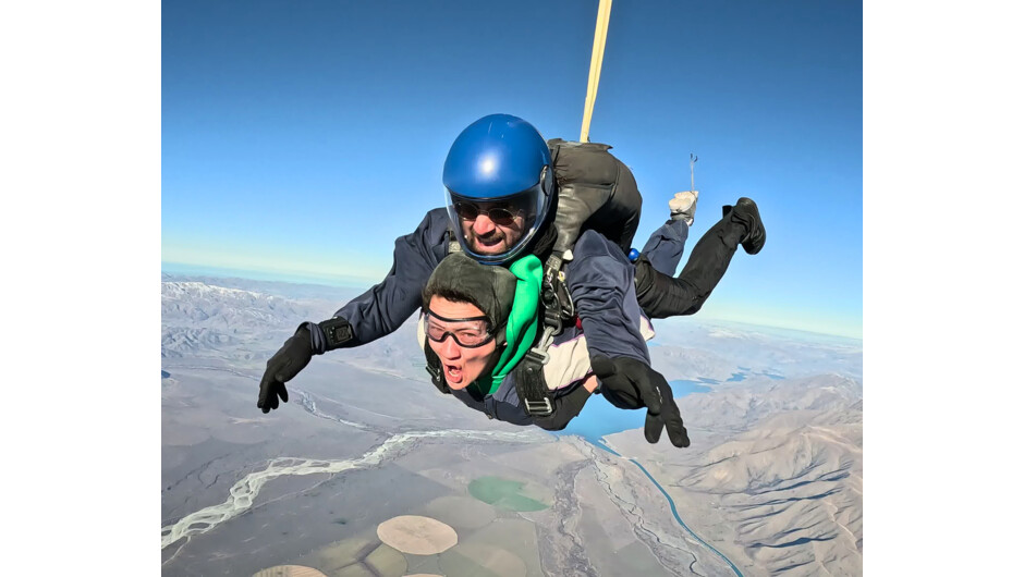 Experience 45 seconds of thrill from 13,000 feet with Skydive Mount Cook. Book New Zealand's popular mid-tier tandem jump over the snowcapped peaks of Aoraki / Mount Cook and glacial valleys.