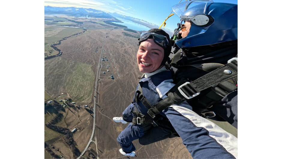 Gliding through the skies at 13,000 feet, Skydive Mount Cook connects you directly with the vast alpine scale of Lake Pukaki, the Southern Alps, and Aoraki / Mount Cook’s iconic high country.