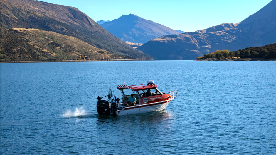 The McLay heading out on Lake Wānaka