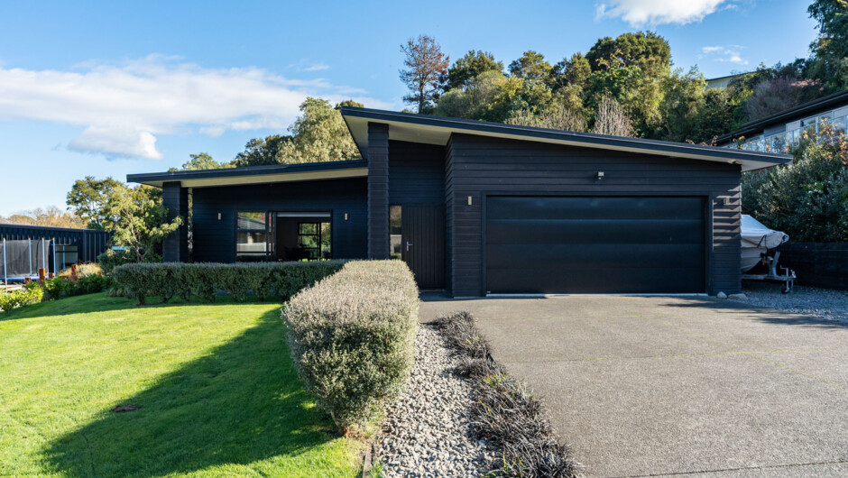 Riverside Retreat