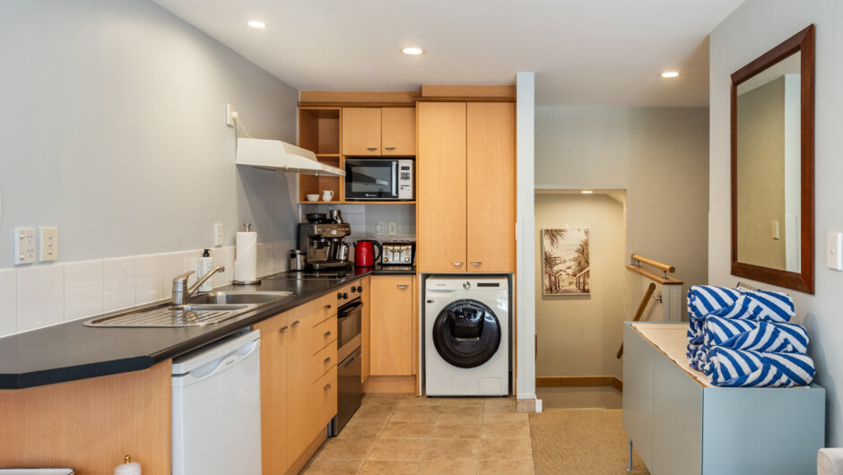 Tūī Apartment 9