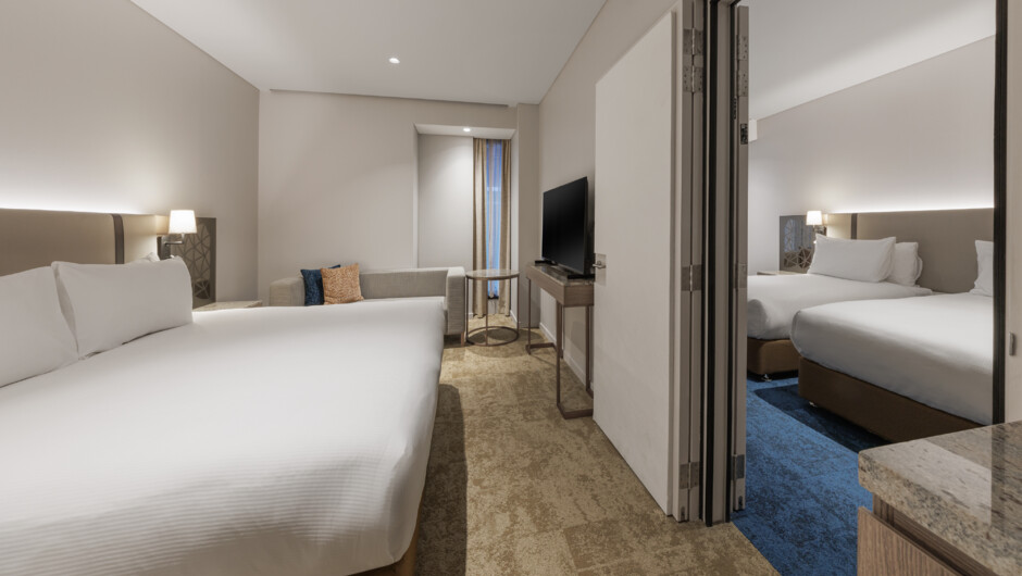 Interconnecting Family Room