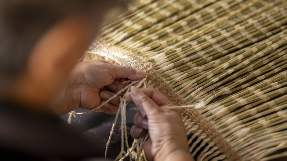 Student at the National Weaving School