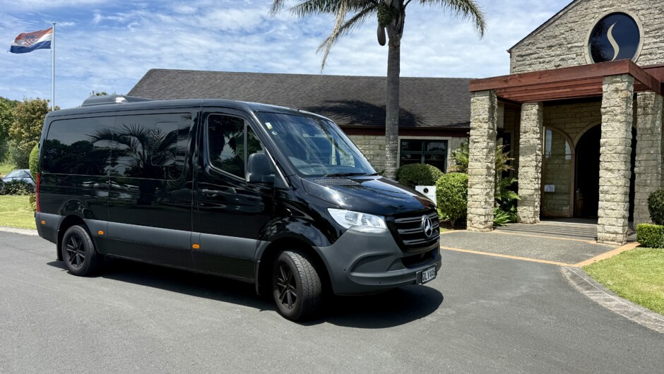 Arrive Driving Services West Auckland Wine Tour