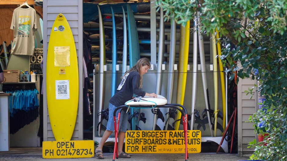 New Zealand's biggest range of surfboards and wetsuits available for rental from our shop 1 minute from Muriwai Beach
