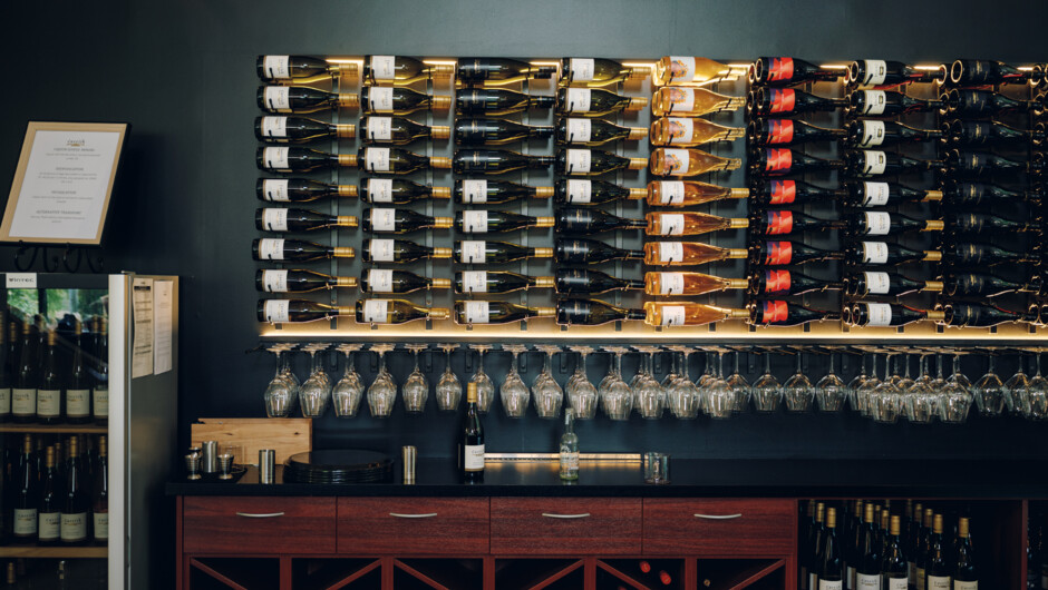 Enjoy tastings at hand-picked boutique cellar doors