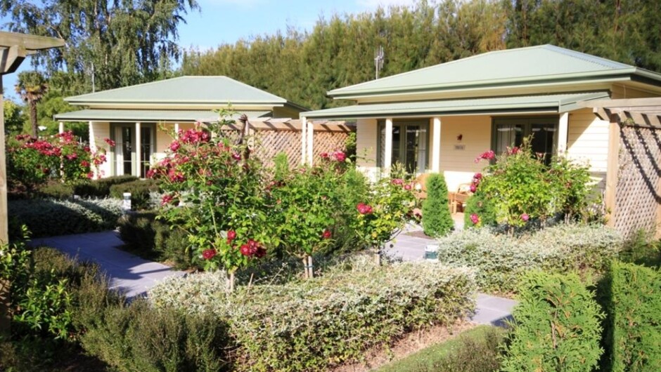 Tui &amp; Fantail Cottages
