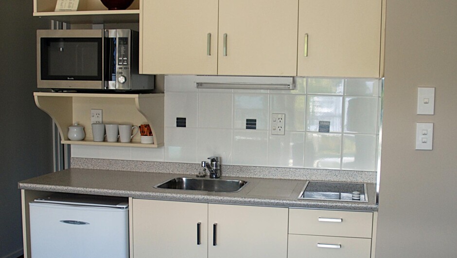 Radfords Lakeview Motel