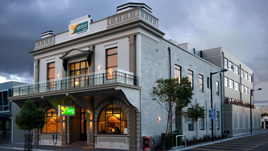 Quest - dusk in winter