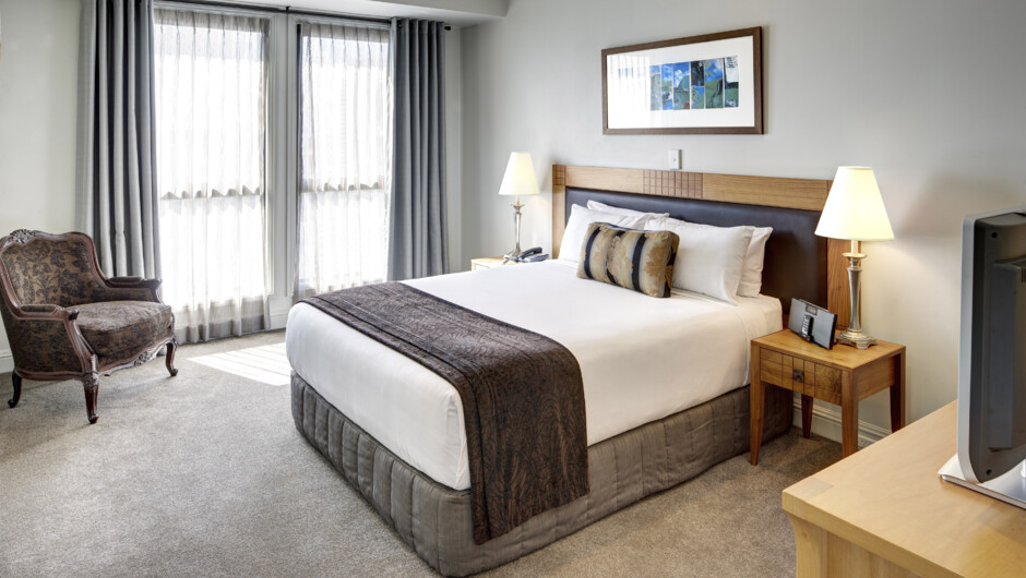 Executive 1 Bedroom Apartment with Balcony