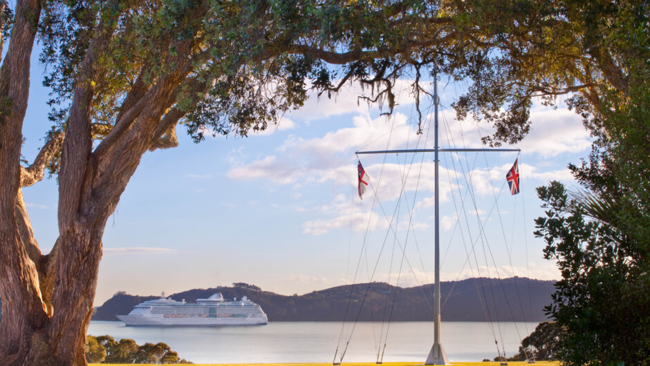 Flagpole and the view at the Waitangi Treaty Grounds