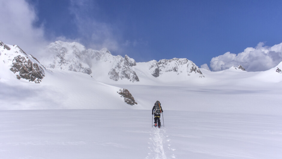 Ski traverse of the Fox and Franz Joseph Glacier