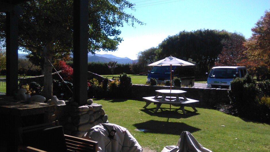 ヒルズフィールド B&amp;B 催行