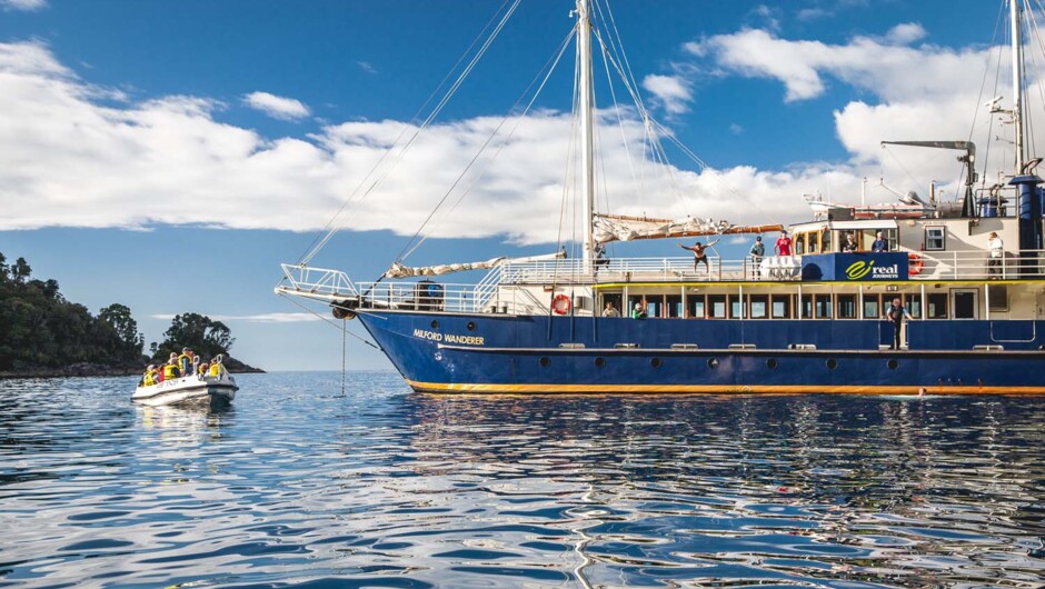 Milford Wanderer Overnight Cruises - Real Journeys