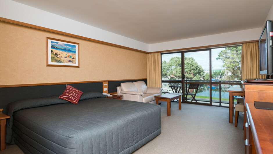 Distinction Whangarei Hotel Marina View King Room with Balcony