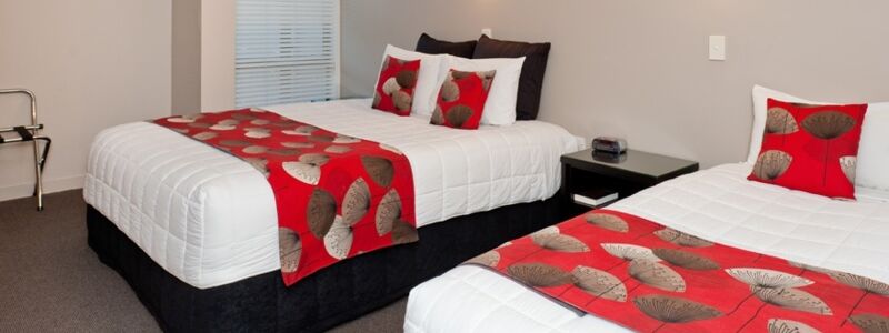 Logo: Belmont Motor Inn