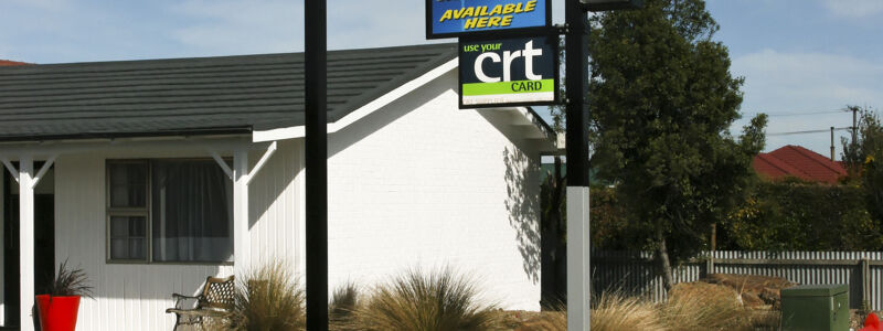 Logo: Colonial Lodge Motel