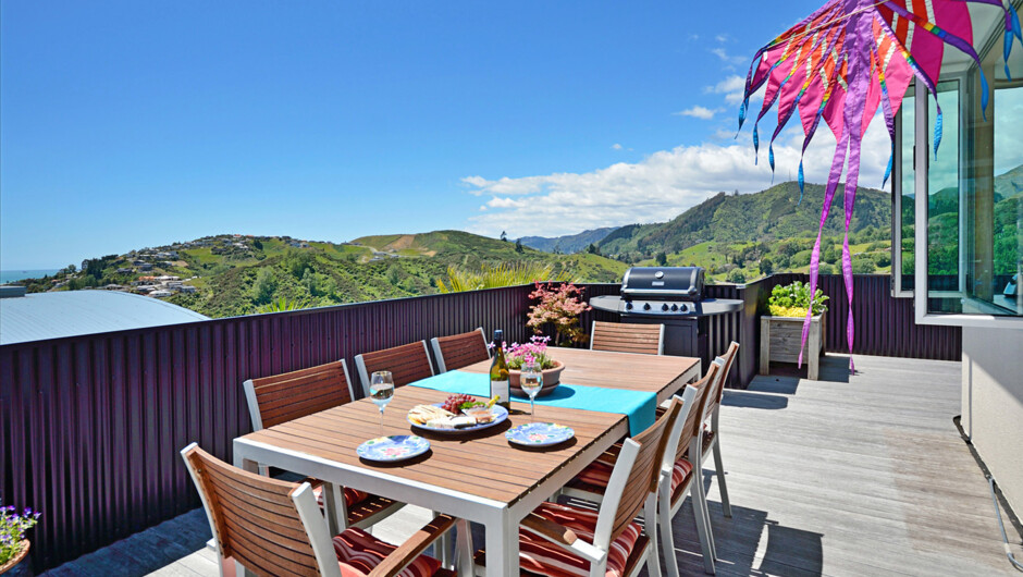 Aporo, Modern Nelson Stoke Holiday Home