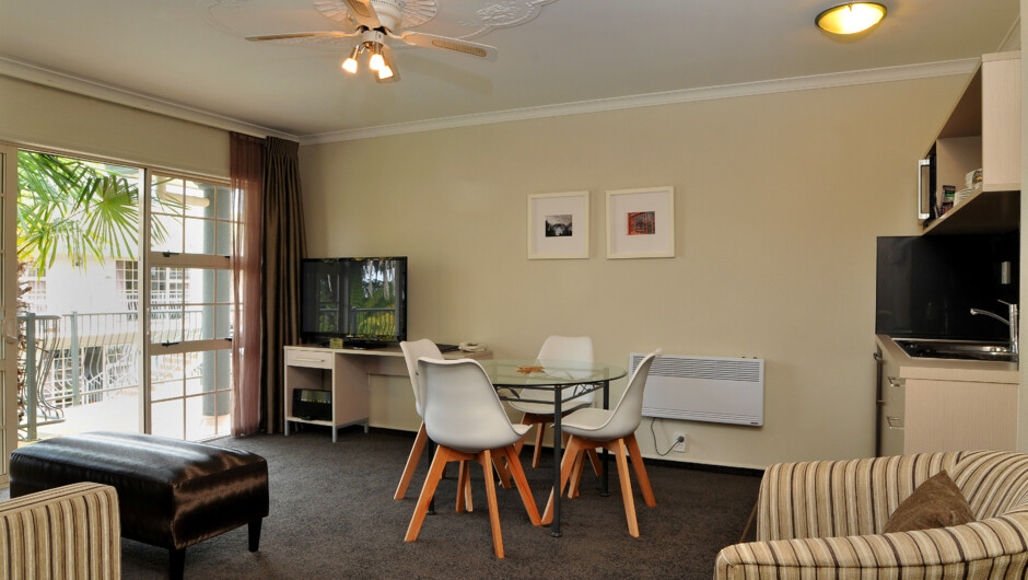Family Accommodation in Rotorua at the SIlver Fern.