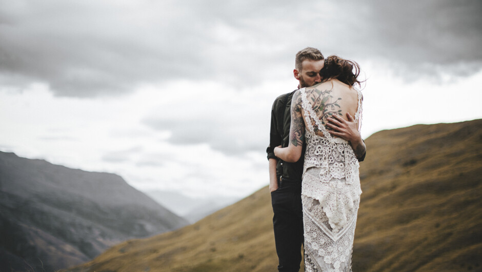 Mountain wedding photos in Queenstown