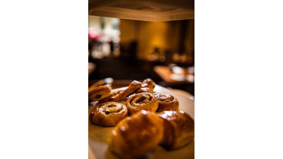 City Dining Restaurant - Breakfast