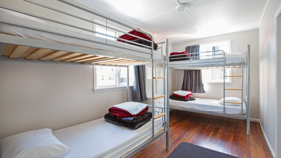 4 bed dorm