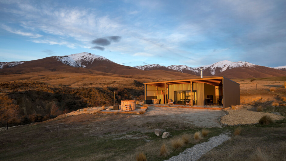 Shortlands Shed Manuka Views