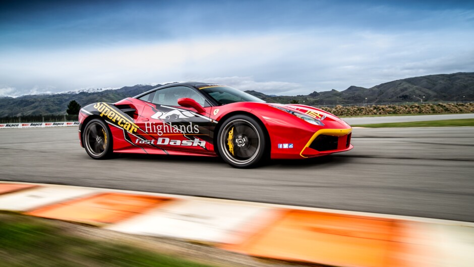 Supercar Fast Dash in a Ferrari (488GTB 2017) is a true bucket-list activity. Our pro driver will take you for a fast lap.