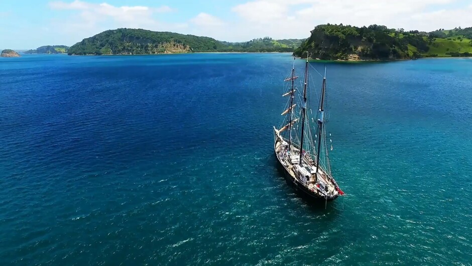 Discover the Twin Coasts Our Way because it is the best way.