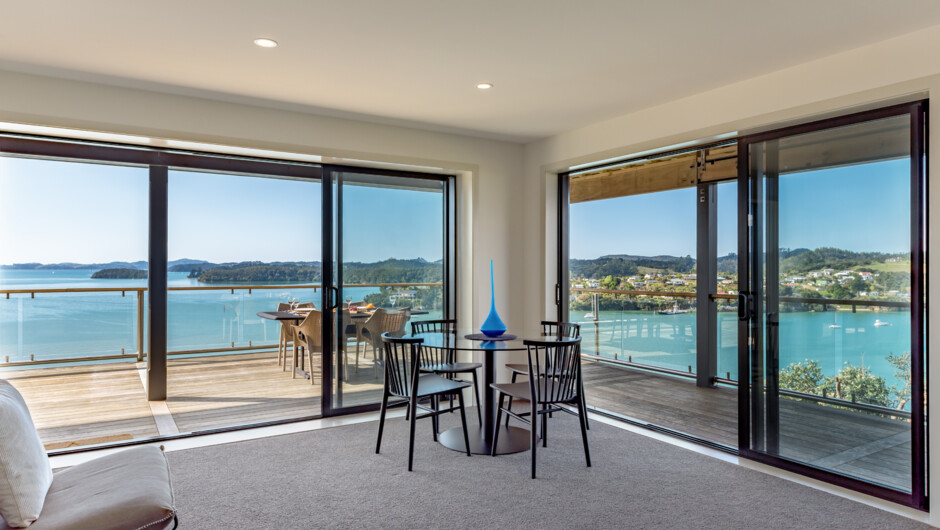 Expansive views from spacious lounge