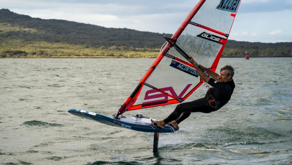 Windfoiling in Auckland, Neuseeland