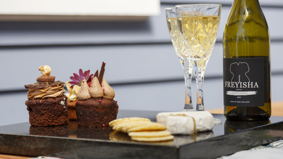 We are happy to reccommend local eateries and deli's. Baked with Love cakes are featured here.