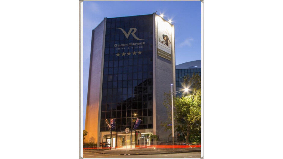 VR Queen Street