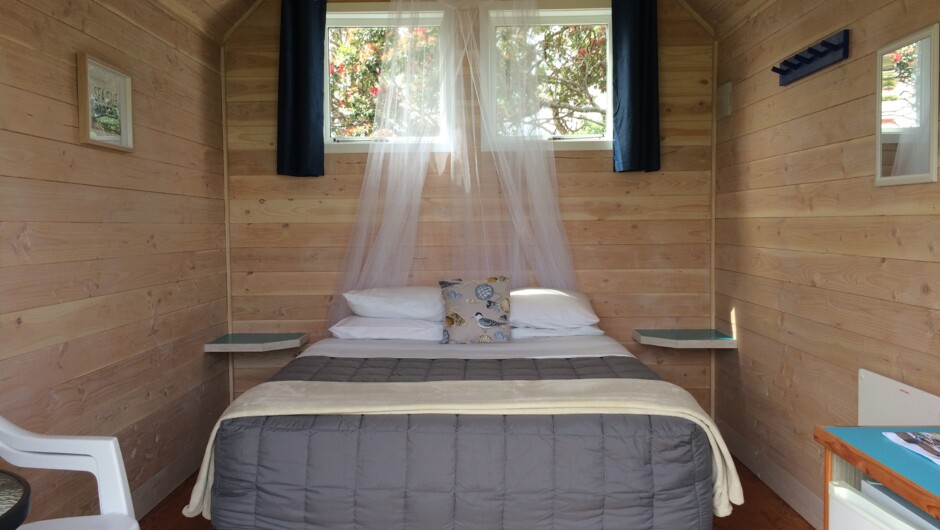 Queen Boatshed cabin