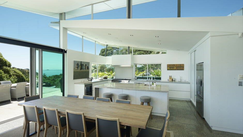 Fully Equipped Kitchen &amp; Dining